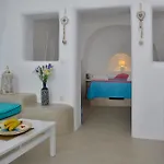 티레아 스튜디오스 아파트 *